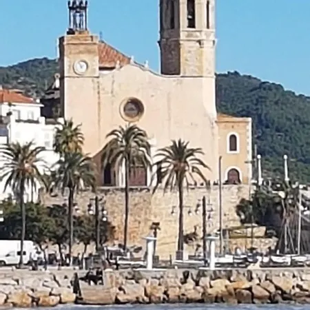 For Rent Iii Sitges