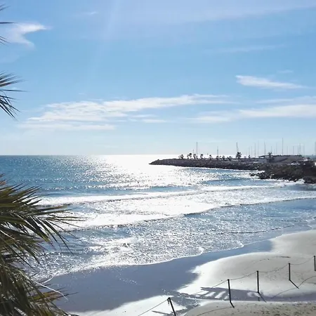For Rent Iii * Sitges